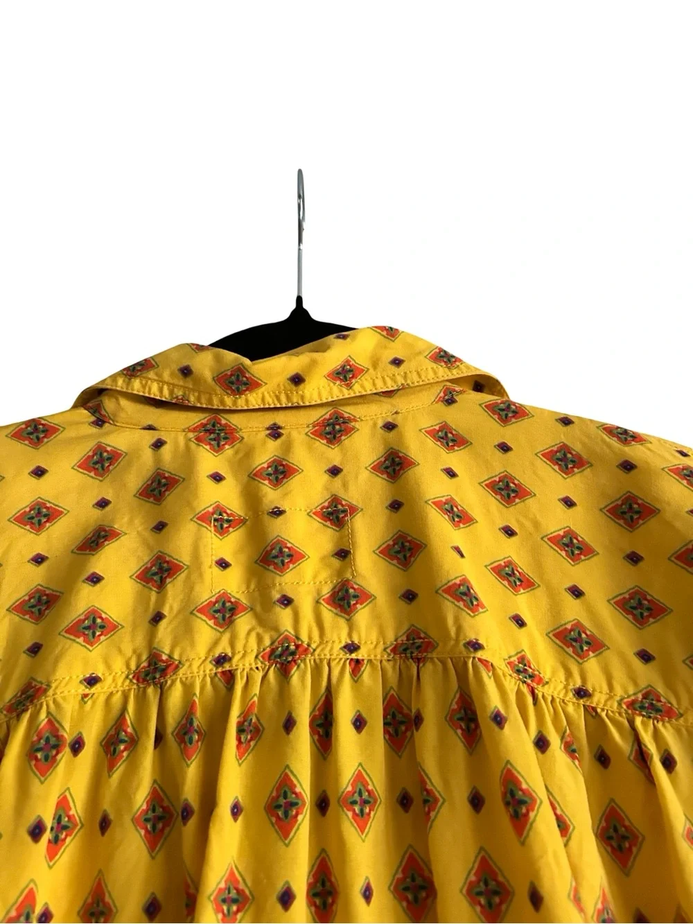 Vintage 90s Lizwear Yellow Geometric Print Rayon Button Down Shirt Size Small - Picture 9 of 11